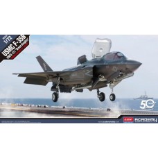 Academy 1/72 USMC F-35b VMFA-121 Green Knights Plastic Model Kit