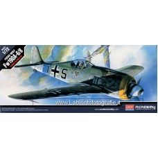 Academy 1/72 Focke-Wulf Fw190A-6/8 Plastic Model Kit