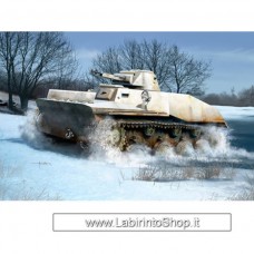 Hobby Boss 1/35 Russian T-40 Light tank Plastic Model Kit