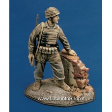 Royal Model 1/35 54mm 213 Italian Paratrooper WWII 