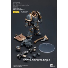 Joytoy Warhammer 1/18 Space Wolves Grey Slayer Pack Grey Slayer With Legion Vexilla 12 cm Action Figure