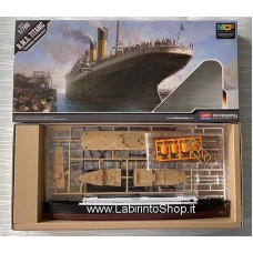 Academy 1/700 MPC (multi color parts) R.M.S. Titanic Centenary Anniversary